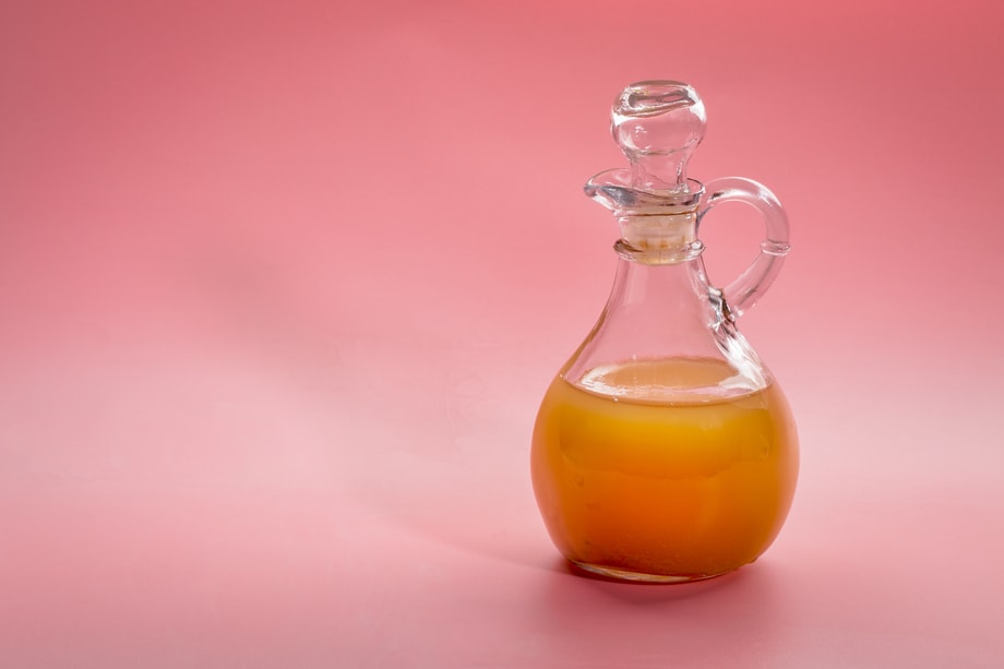 can you use apple cider vinegar to clean carpet